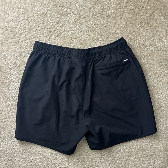 Vuori medium shorts - Picture 6 of 9